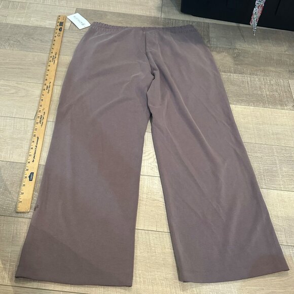 ATHLETA WOMENS NEW XL SEASOFT PANTS PANTALON TAN - Picture 9 of 9